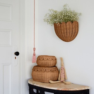 Home <b>storage</b> & decoration hand-weave scallop edge <b>wall</b> <b>basket</b> natural rattan container <b>baskets</b> - Product Image 3