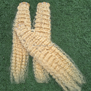 Extensions de cheveux indiens bouclés de 22 pouces, double trame, Remy, pour perruques - Cheveux blonds sains et sans nœuds - Product Image 1