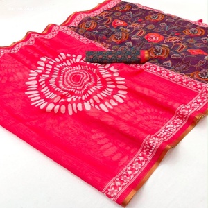 Sari de Lino y Algodón de la Mejor Calidad con Estampado de Círculos Grandes Dispersos y Borde Zari - Blusa con Estampado Digital Multicolor, Exportador Indio - Product Image 1