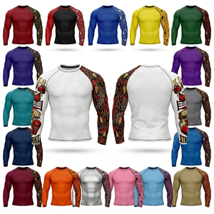 Chemises de compression de natation respirantes et légères, couleur et taille personnalisées, design de logo personnalisé, sublimation, rashguard unisexe - Product Image 1