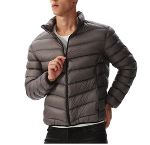 Chaquetas Acolchadas Personalizadas con Logotipo de Equipo Escolar para Hombre, Chaquetas de Invierno de Poliéster Duradero, Venta al Por Mayor - Product Image 1