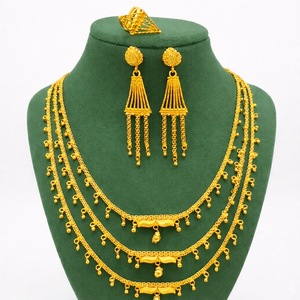 MOLL JEWELLERS – Nouvelle collection de bijoux élégants pour femme : Chaîne en laiton plaqué or avec zircon naturel et motif feuille, certifiée par un tiers - Product Image 4