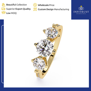 Distribuidor Confiable que Vende Anillos de Diamantes Solitarios de Plata de Ley 925 Hechos a Mano de Primera Calidad, Disponibles con Claridad VVS - Product Image 4