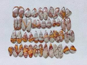 Paires de pierres précieuses de jaspe Noreena de la meilleure qualité, pierres naturelles polies pour la création de bijoux et les cadeaux, disponibles à la vente - Product Image 1