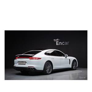 Porsche Panamera 3.0 AWD 2020 con 197,859 km, Asientos de Cuero, Cámara Trasera, Volante a la Izquierda - Product Image 2
