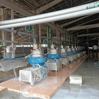 NGOC CHAU Latex Liquide Naturel Blanc Haute Pureté 60% DRC Qualité Revêtement Haute Teneur en Ammoniac Fût de 205KG Bon Prix