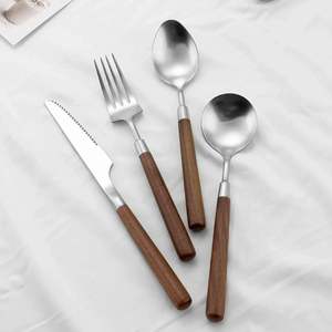 Cubiertos de restaurante, vajilla fina, juego de cubiertos decorativos, elegante juego de cucharas rojas, cubiertos con mangos modernos. - Product Image 4