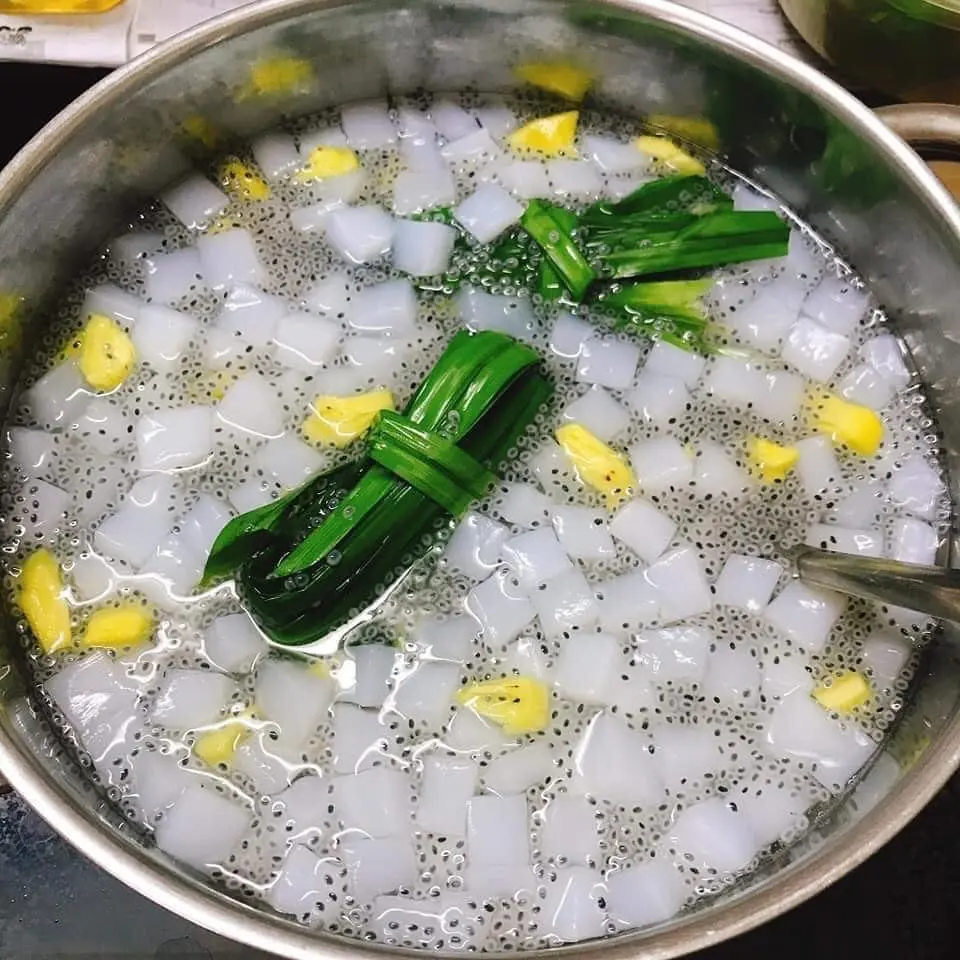 (코코넛 젤리) 에서 신선한 코코넛 물 베트남/양 급여
