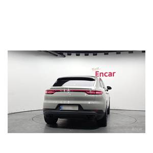 Porsche Cayenne 3.0 Coupé 2024, 10,608 km, Volante a la Izquierda, Caja de Cambios Automática, Asientos de Cuero con Cámara Trasera - Product Image 4