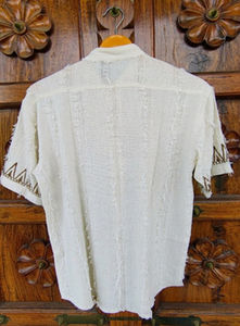 เสื้อเชิ้ตผ้าฝ้ายทอลายบล็อกพิมพ์ลายสำหรับผู้ชาย แต่งขอบด้วยพู่มีเท็กซ์เจอร์ สีสันตามสั่ง - Product Image 2