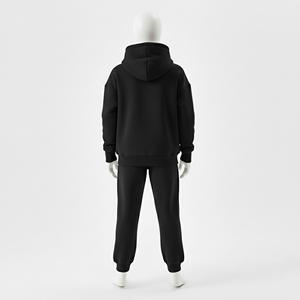 Ensemble de survêtement noir épais en molleton personnalisé avec logo pour enfants, sweat à capuche oversize et pantalon de jogging pour garçons et filles - Product Image 4