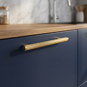 Poignée de tirage en laiton brossé de designer, de haute qualité, moderne, durable, à motif moleté, pour armoire, tiroir, penderie, quincaillerie de meubles - Product Image 4