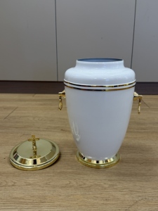 Urna Funeraria de Metal Estilo Americano, Duradera, <span class=keywords><strong>para</strong></span> <span class=keywords><strong>Cenizas</strong></span> <span class=keywords><strong>Humanas</strong></span> Adultas, Capacidad de 4.5L, Accesorios <span class=keywords><strong>para</strong></span> Ataúdes, Suministro Directo de Fábrica - Product Image 3