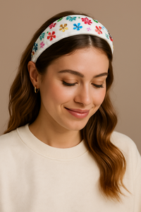 Diadema de Lujo con Flores Moradas Bordadas, Cómoda y Elegante, con Cuentas y Tela, para Mujeres y Niñas, Colecciones de Boutique - Product Image 5