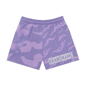 Pantalones cortos de malla de poliéster premium de 160 GSM para hombre, transpirables, con estampado de llamas azules y moradas, logotipo personalizado por sublimación. - Product Image 3