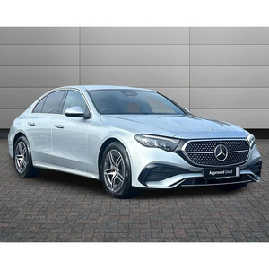 SUV d'occasion Classe E E300L 2025, 7 places, automatique, élégant, transmission intégrale, sièges en tissu, conduite à gauche, jantes R18, toit ouvrant panoramique, couleur foncée - Product Image 6