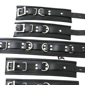 Juego de tobilleras de cuero con hebillas ajustables y acolchado - Product Image 4