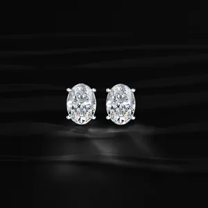Boucles d'oreilles solitaires ovales en diamant, confortables, petites boucles d'oreilles en diamant avec clarté VVS-VS, certifiées IGI - Product Image 1