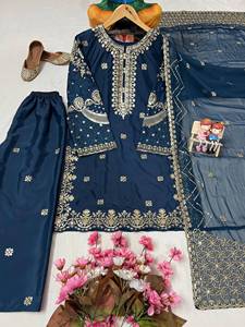 Traje Anarkali de crepé azul marino con bordado dorado para mujer, con dupatta y pantalón, de secado rápido, estilo étnico indio-pakistaní para fiestas. - Product Image 1