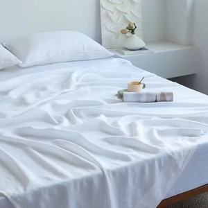 Ensemble de draps ultra-légers 100% lin français avec drap-housse, drap plat et deux taies d'oreiller - Product Image 4