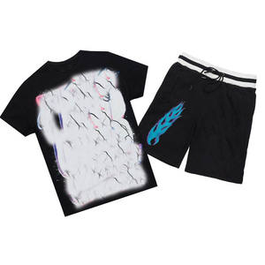 Ensemble de t-shirt et short athlétique pour homme, tenue de sport décontractée en deux pièces, vêtements de sport pour la salle de sport, la remise en forme, l'entraînement quotidien, l'exercice estival - Product Image 4