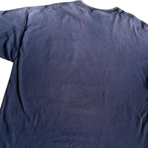 เสื้อยืดวินเทจฟอกสีซีดสไตล์สตรีทแวร์ทรงโอเวอร์ไซส์ ผ้าคอตตอนหนา รับทำโลโก้ตามสั่ง ยูนิเซ็กส์ รับผลิตแบบ OEM ODM แบรนด์ส่วนตัว ขายส่ง - Product Image 4