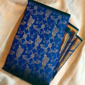 Sari Tradicional de Seda Banarasi con Motivo de Krishna, Tejido Zari Dorado, Pallu Rico, Sari Étnico de Diseño para Bodas Indias - Product Image 2