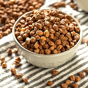 Prix d'usine, exportateur de pois chiches blancs de qualité supérieure, riches en protéines, légumineuses Kabuli Chana, disponibles en vrac - Product Image 1