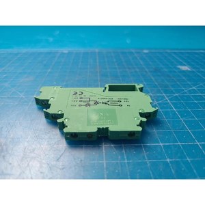 DEK-OV-5DC ติดต่อฟินิกซ์โมดูลรีเลย์อินเทอร์เฟซ24DC/3 2941361ชิ้นส่วนอุปกรณ์เซมิคอนดักเตอร์รุ่นเก่า - Product Image 2