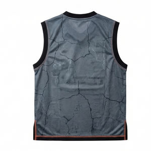 Uniforme de Baloncesto Sublimado de Alto Rendimiento, Conjunto de Camiseta Personalizada con Patrón de Equipo, Ropa Deportiva Transpirable para Entrenamiento - Product Image 3