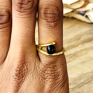 Latest Design Onyx <b>Rings</b> Minimalist Brass <b>Ring</b> for Women 18k Gold Plated Geometric Bypass <b>Dainty</b> <b>Ring</b> For Wholesale/OEM/ODM - Product Image 3