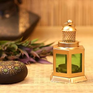 Faroles Marroquíes Elegantes de Metal y Vidrio con Lámpara de Farol y Portavelas Colgantes para Decoración del Hogar, Diwali, Eid, Navidad - Product Image 1