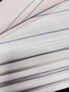 Tela de Camisería de Mezcla de Poliéster y Algodón Teñida en Hilo Structure Patta 58 para Prendas y Disfraces de Niños y Niñas para Actividades al Aire Libre - Product Image 2