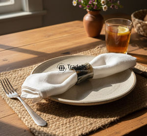 Anneau de serviette de luxe en corne, écologique, style campagnard, fait main, naturel, décoration de table haut de gamme Tradebyd pour cadeaux - Product Image 1