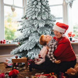 Albero di Natale Artificiale in PVC Innevato di 1,8 Metri per Decorazioni Festive - Product Image 2