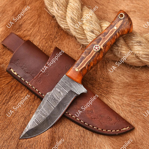 มีดแค้มปิ้งเหล็กดามัสกัสขายดี ด้ามจับรูปทรงกรวยสน พร้อมปลอกหนัง รับผลิตตามแบบ OEM/ODM คุณภาพระดับอุตสาหกรรม - Product Image 5