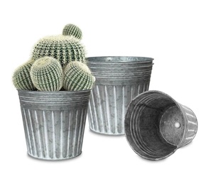 Maceta de Metal Galvanizado Rústica para Jardín, Hecha a Mano, de la Mejor Calidad, Tamaño Personalizado, Venta al Por Mayor, Artesanía Daood Sons - Product Image 4