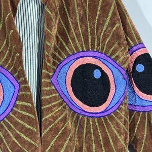 Veste en velours marron brodée – Manteau bohème fait main pour festival, vêtement d'extérieur artistique, style bohème unique - Product Image 2