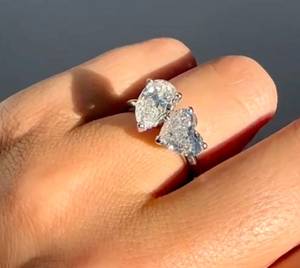 Anillo moderno Toi Moi con moissanita de 2 quilates en forma de corazón y 1.5 quilates en forma de pera para mujer, plata 925 original, estilo romántico, regalo para enamorados - Product Image 1