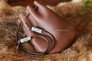 Jeu de dés en os de buffle de qualité supérieure au design unique de 8 pièces avec pochette en cuir et taille personnalisée - Product Image 4