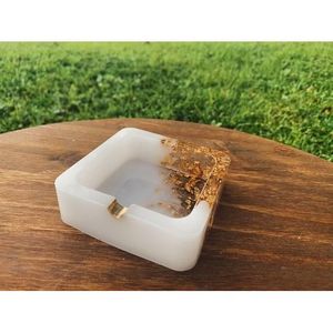ที่เขี่ยบุหรี่ไม้และเรซิ่นทำมือสุดหรู สำหรับตกแต่งโต๊ะ - Product Image 5