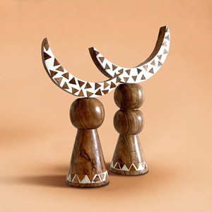 Juego de Esculturas de Luna Creciente de Madera Hechas a Mano con Impresionantes Patrones de Incrustaciones a Cuadros, Perfecto para Decoración del Hogar Árabe - Product Image 2