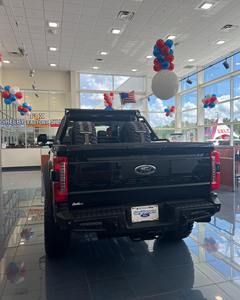 Utilisé 2022 She"lby Super Baja Super Duty Lariat 4x4 - Product Image 2