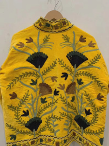 Veste bomber en velours Suzani faite à la main, brodée, réversible, style bohème vintage, motif floral ethnique, automne-hiver, coton - Product Image 3