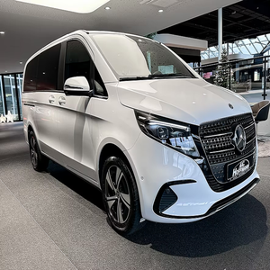 Mercedes Benz V250d Avantgarde, Furgoneta de Pasajeros de Lujo, Diésel, Automática, Distancia Entre Ejes Larga, Volante a la Izquierda - Product Image 6
