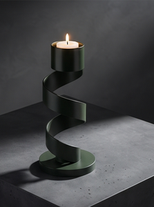 Porte-bougie en métal de luxe finition verte, motif spirale torsadée, élégant centre de table pour salle à manger - Product Image 2