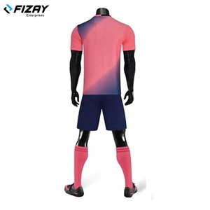 Uniformes de football personnalisés de qualité unisexe ensemble de maillots de football d'été et d'hiver vente en gros d'usine OEM pour vêtements de football unisexe - Product Image 3