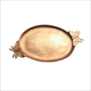 ถาดเสิร์ฟทองแดงแท้รูปวงรี ตกแต่งด้วยลายผีเสื้อสุดหรู พร้อมหูจับโลหะคุณภาพสูง เหมาะสำหรับเป็นของขวัญและตกแต่งบ้าน - Product Image 1
