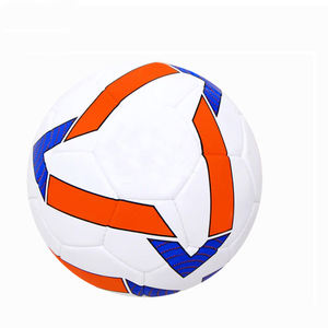 Ballon de football en PU pakistanais à toucher doux, prix de gros, avec logo personnalisé, design sportif extérieur - Product Image 2