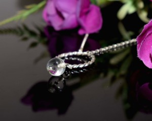 925 Sterling Silver Twisted Circle Crystal Teardrop Necklace - Product Image 4